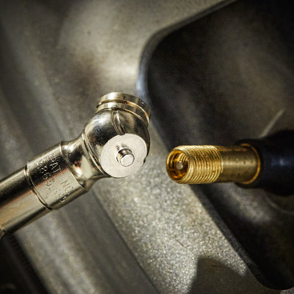 Air/Water-Filled Tire Pressure Gauge, 5-50 PSI Single Ball-Head Air Chuck